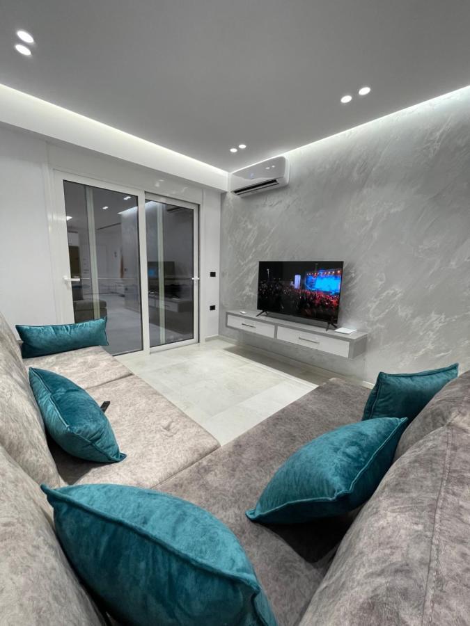 Alpha Lux Apartment ซารานเดอ ภายนอก รูปภาพ