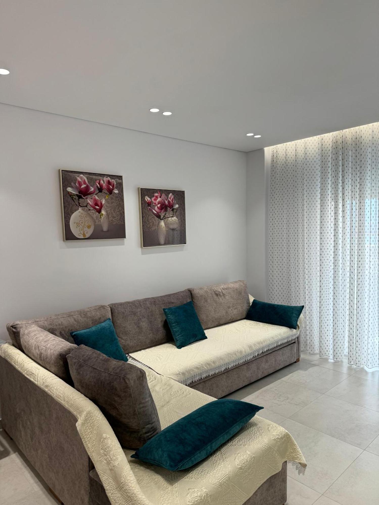 Alpha Lux Apartment ซารานเดอ ภายนอก รูปภาพ